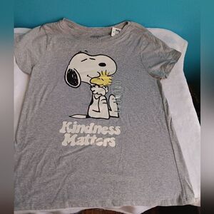 Peanuts 2022 Kindness Matters Women's S Graphic Snoopy Gray T-Shirt NWT